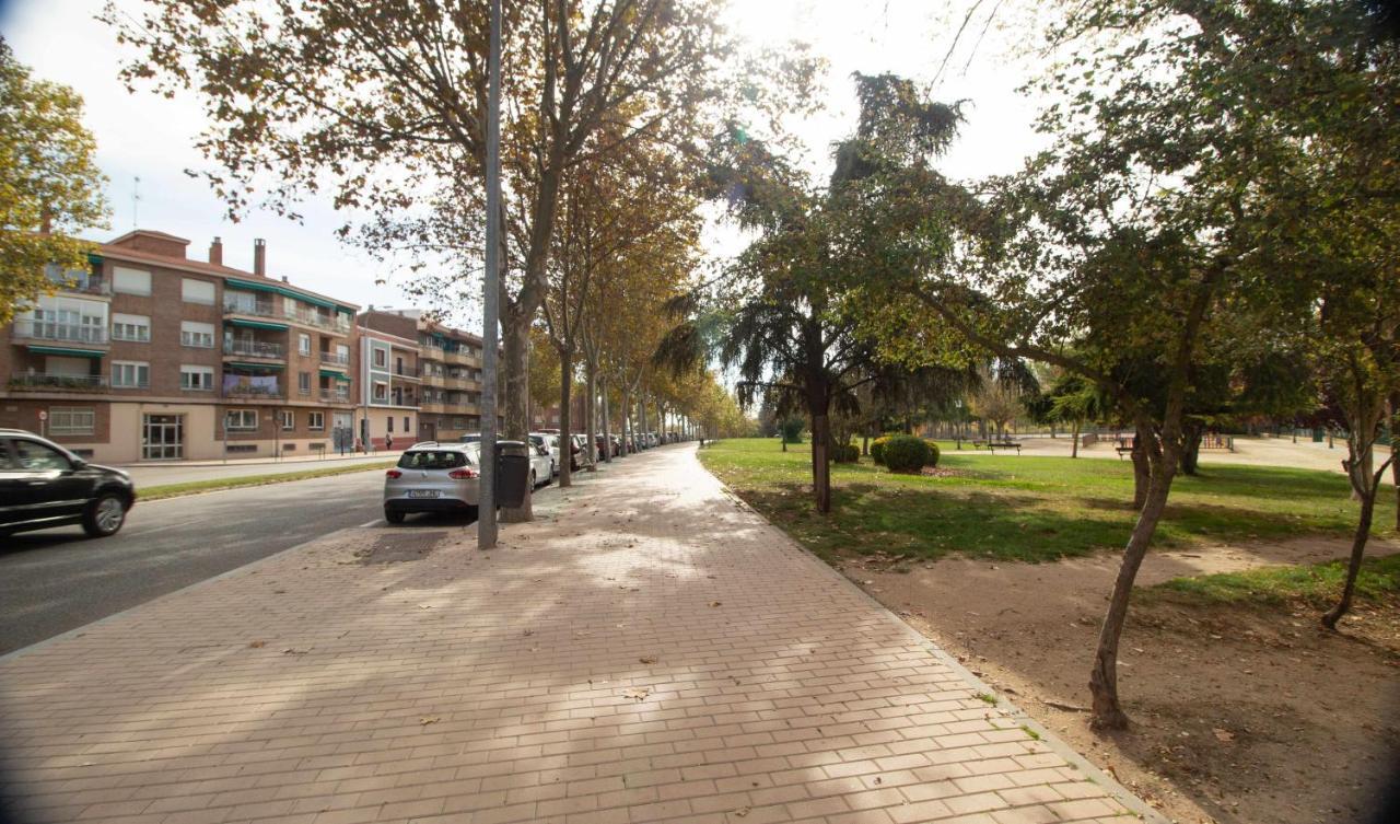 Апартаменты Vistas Al Parque Leon Felipe Самора Экстерьер фото